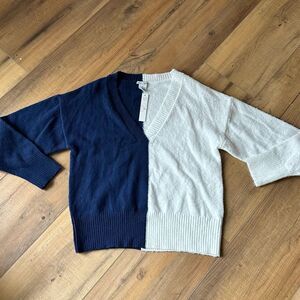 Sweet Romeo Sweater Pullover Medium Blue Women's Long Sleeve Stretch Rib V Neck